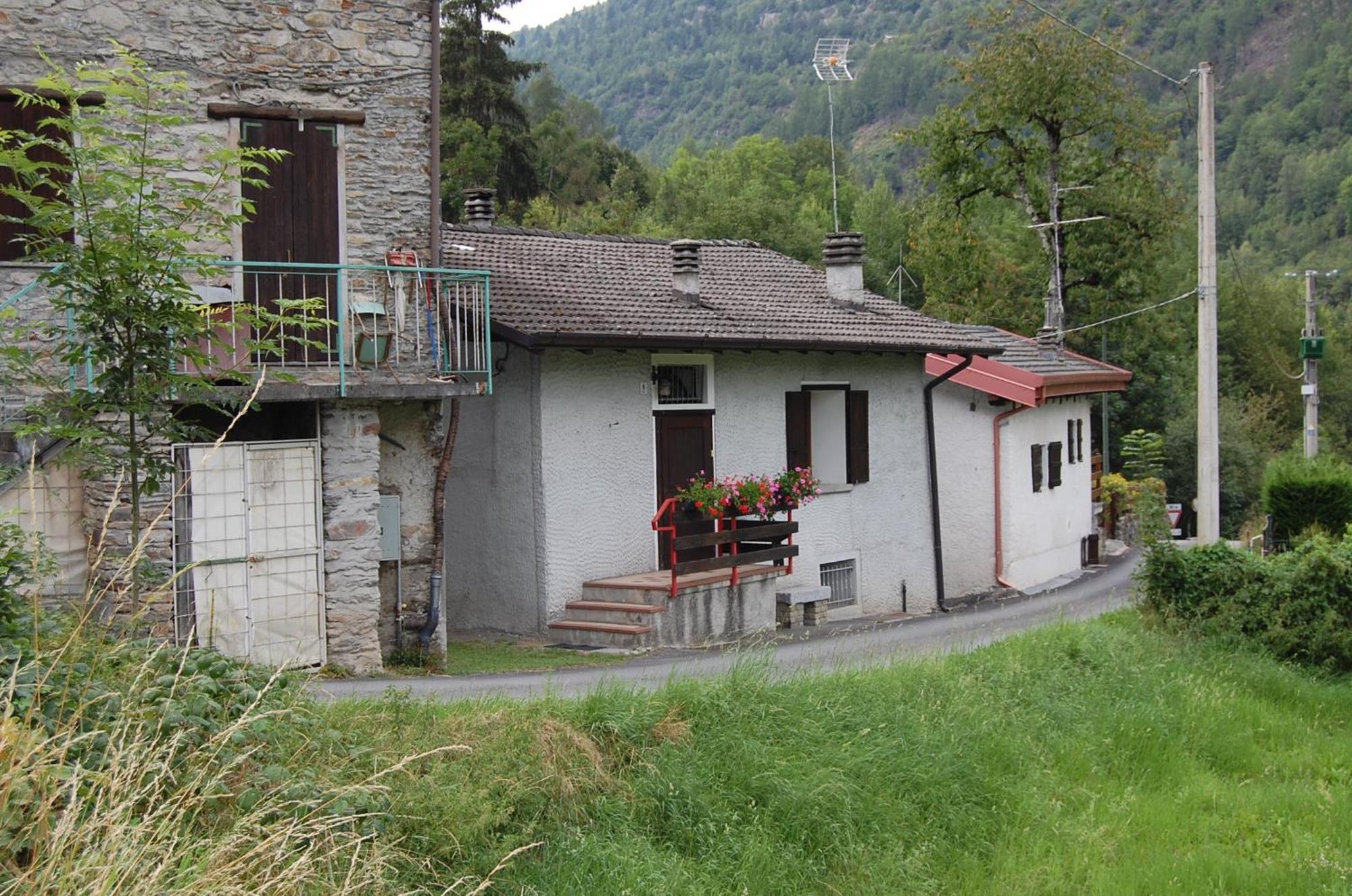 Casa Valentino Villa Corteno Golgi Kültér fotó
